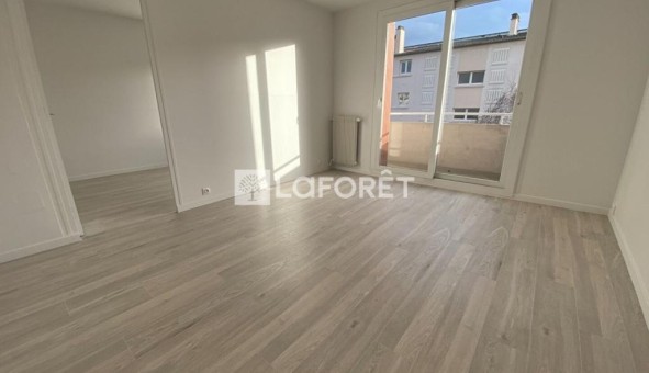Logement tudiant Location T3 Vide Fontenay sous Bois (94120)