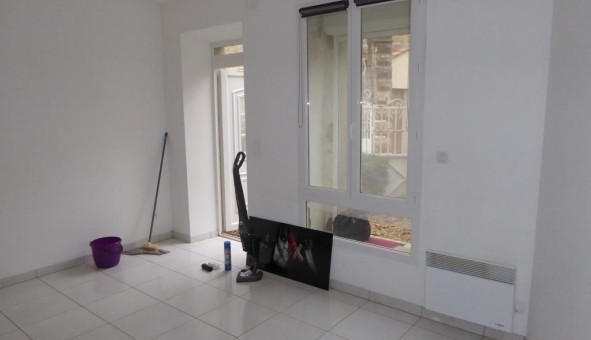 Logement tudiant T3 à Fonts (34320)