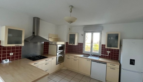 Logement �tudiant T3 &agrave; Four (38080)