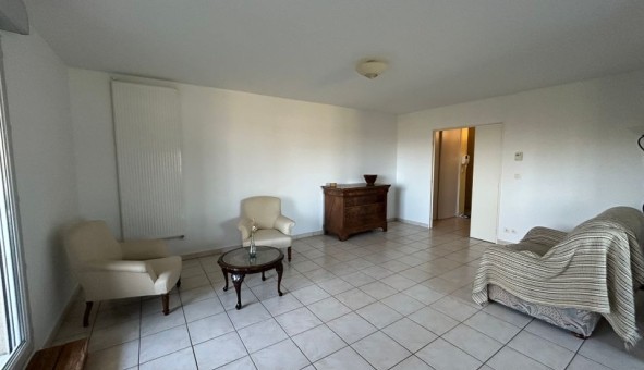 Logement �tudiant T3 &agrave; Four (38080)