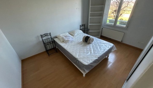 Logement �tudiant T3 &agrave; Four (38080)