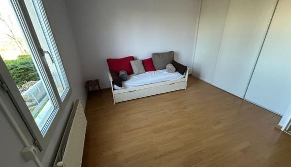 Logement �tudiant T3 &agrave; Four (38080)