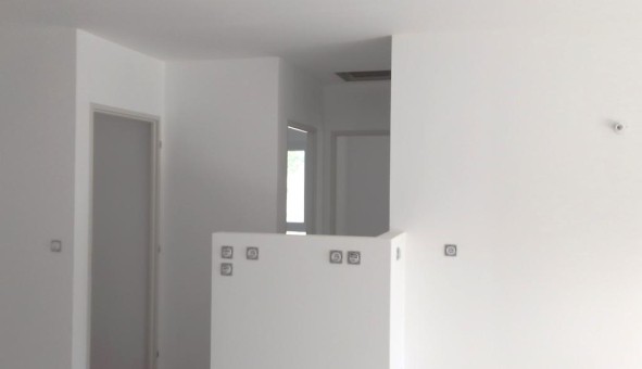 Logement tudiant T3 à Fourneaux (42470)