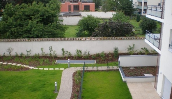 Logement tudiant T3 à Francheville (69340)