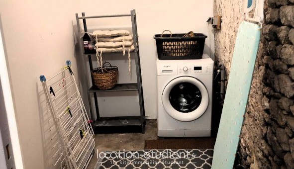 Logement tudiant T3 à Gardonne (24680)