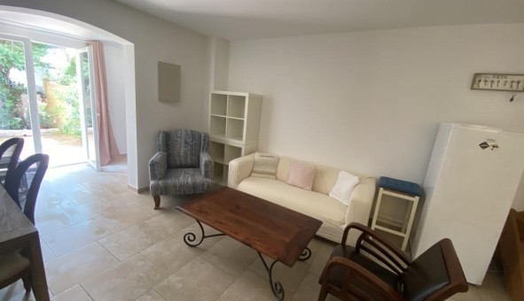 Logement étudiant T3 à Gassin (83580)
