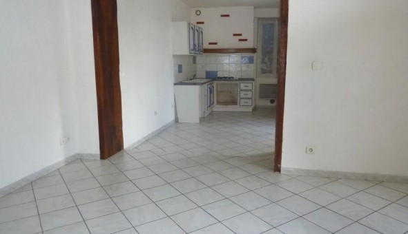 Logement tudiant T3 à Gelos (64110)