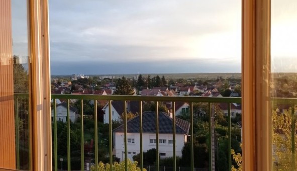 Logement �tudiant T3 &agrave; Gennetines (03400)