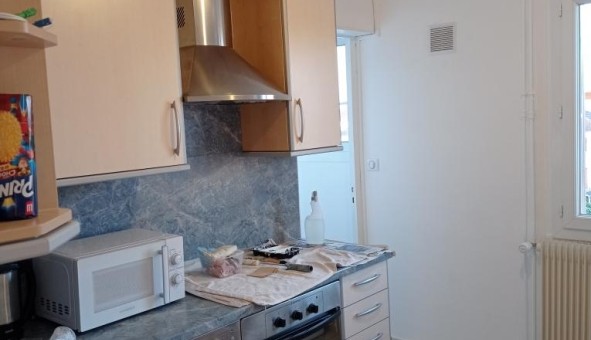 Logement �tudiant T3 &agrave; Gennetines (03400)