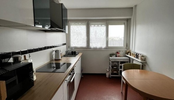 Logement tudiant Location T3 Vide Gennevilliers (92230)