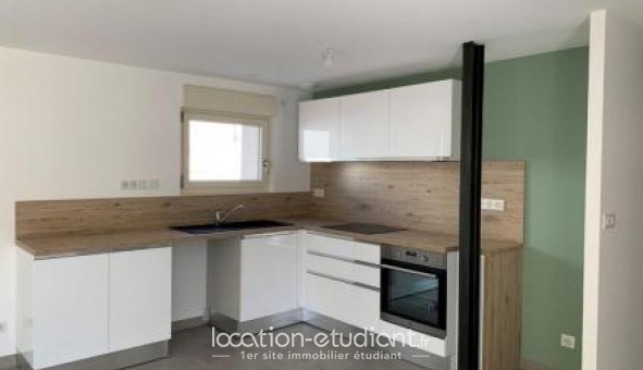Logement étudiant T3 à Gervans (26600)