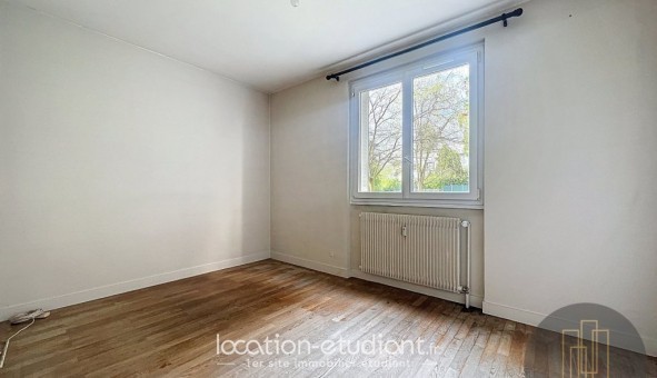 Logement �tudiant T3 &agrave; Gleiz� (69400)