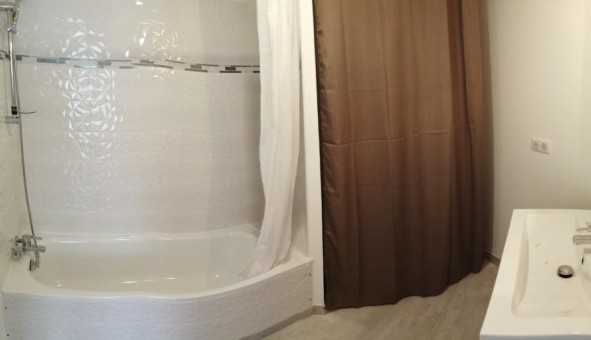 Logement tudiant T3 à Grasse (06130)