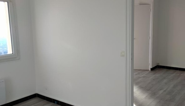 Logement tudiant T3 à Grasse (06130)