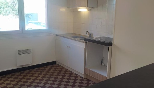Logement tudiant T3 à Grasse (06130)