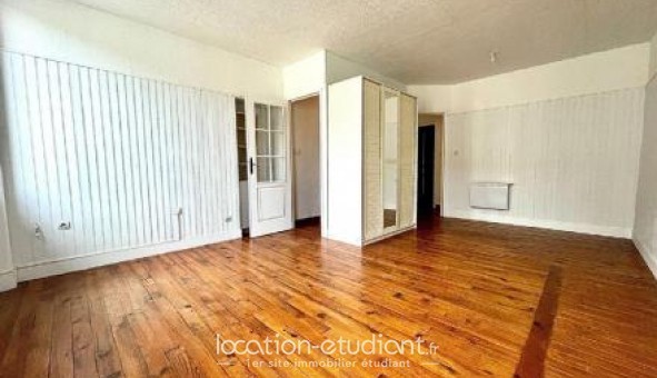 Logement tudiant T3 à Grenade (31330)