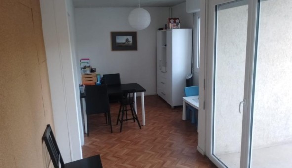 Logement tudiant T3 à Grenoble (38000)