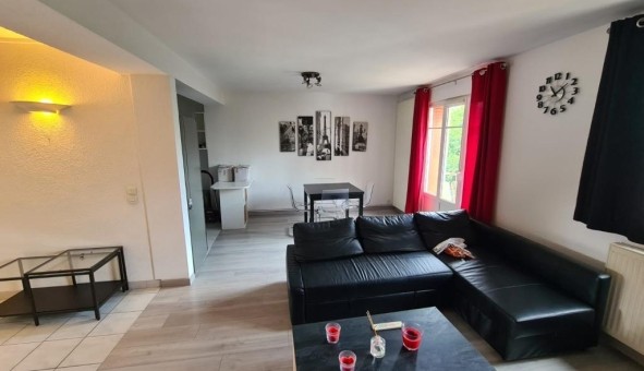 Logement tudiant Location T3 Vide Grenoble (38000)