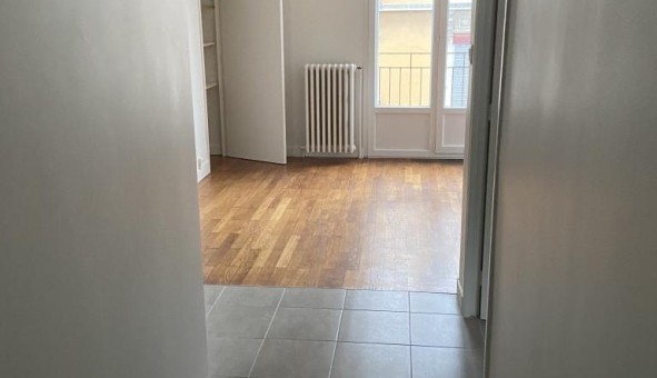 Logement tudiant T3 à Grenoble (38000)