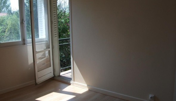 Logement tudiant T3 à Grenoble (38000)