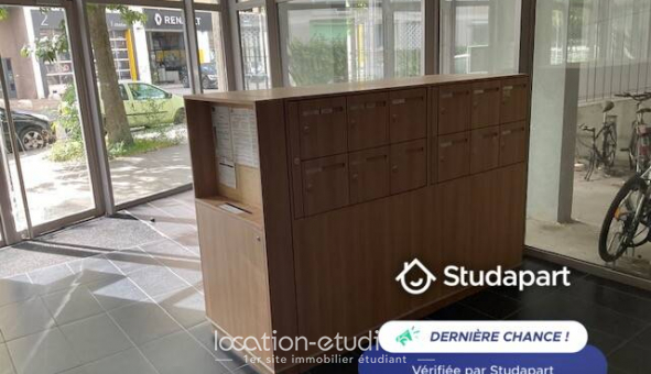 Logement tudiant Location T3 Meublé Grenoble (38000)