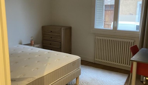 Logement tudiant T3 à Grenoble (38000)