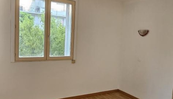 Logement tudiant T3 à Grenoble (38000)