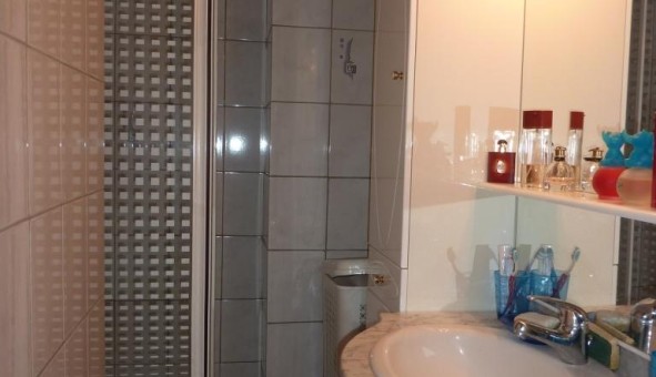 Logement tudiant T3 à Grenoble (38000)