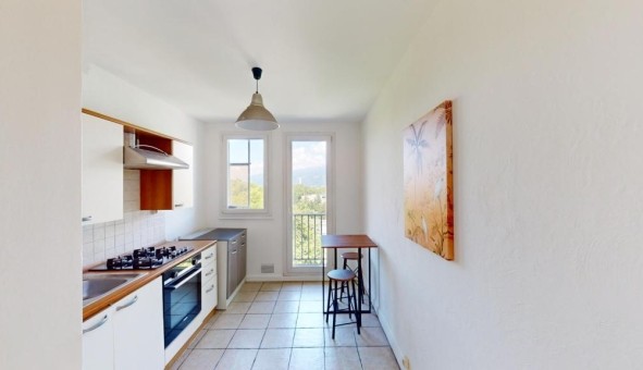 Logement tudiant Location T3 Vide Grenoble (38000)