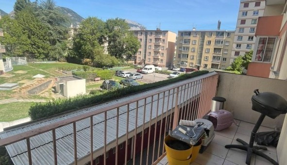 Logement tudiant T3 à Grenoble (38000)