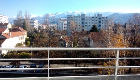 Logement tudiant Location T3 Vide Grenoble (38000)