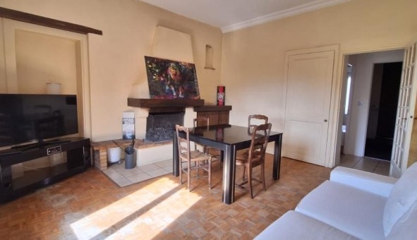 Logement étudiant Location T3 Vide Grenoble (38000)