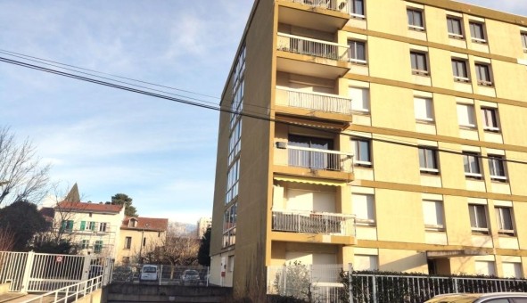 Logement �tudiant T3 &agrave; Grenoble (38000)
