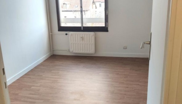 Logement �tudiant T3 &agrave; Grenoble (38000)