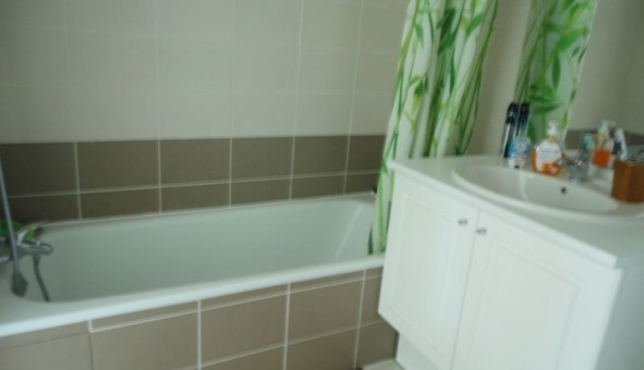 Logement �tudiant T3 &agrave; Grenoble (38000)