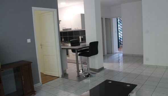 Logement �tudiant T3 &agrave; Grenoble (38000)