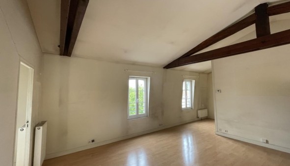 Logement tudiant T3 à Groslay (95410)