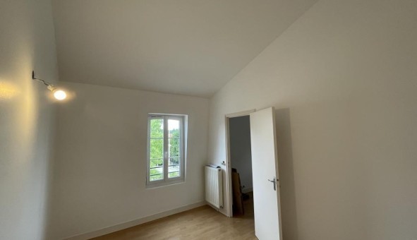 Logement tudiant T3 à Groslay (95410)