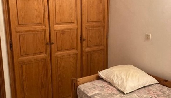 Logement �tudiant T3 &agrave; Grossa (20100)