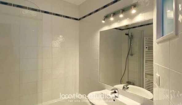 Logement �tudiant T3 &agrave; Gu�thary (64210)