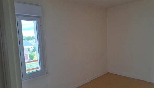 Logement tudiant T3 à Guilly (45600)