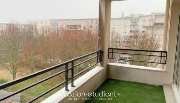 Logement tudiant T3 à Guyancourt (78280)