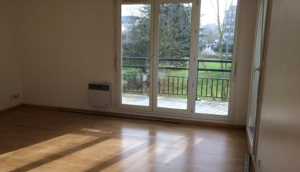 Logement tudiant T3 à Guyancourt (78280)