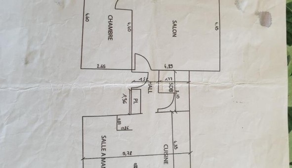 Logement tudiant T3 à Hyres (83400)