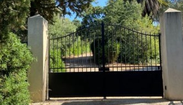 Logement �tudiant T3 &agrave; Hy�res (83400)