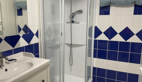 Logement �tudiant T3 &agrave; Hy�res (83400)