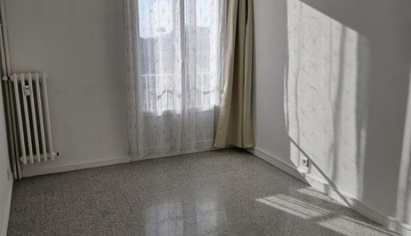 Logement �tudiant T3 &agrave; Hy�res (83400)