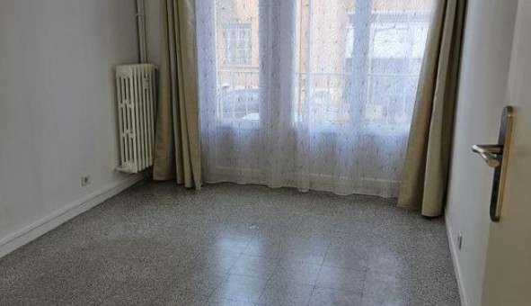 Logement �tudiant T3 &agrave; Hy�res (83400)
