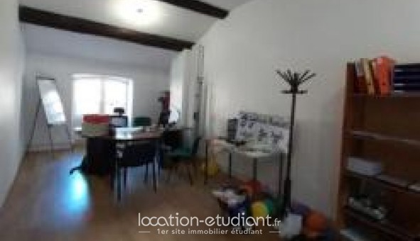 Logement tudiant T3 à Issoire (63500)