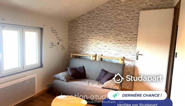 Logement tudiant T3 à Issou (78440)